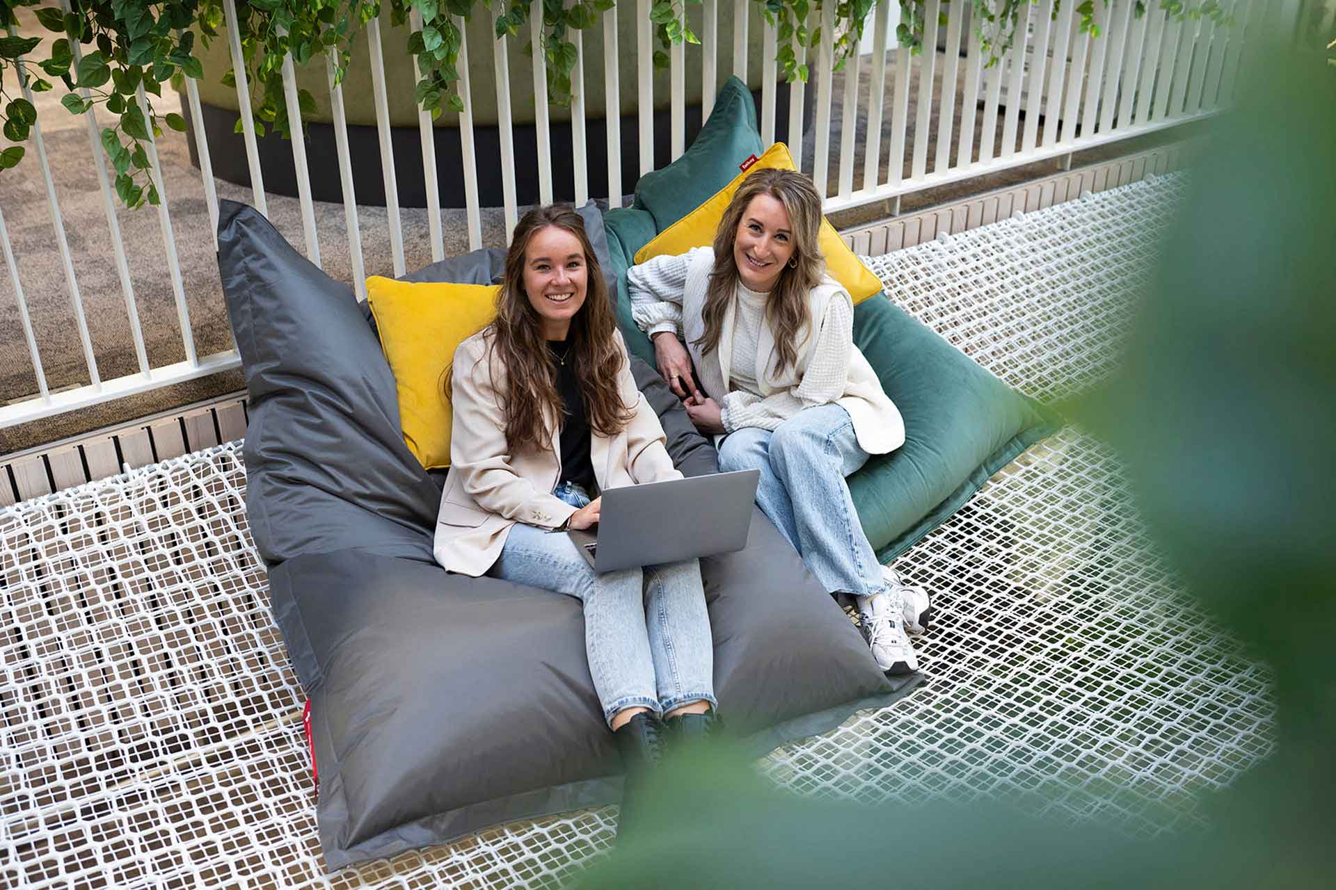 2 studenten van de deeltijdopleiding Communicatie bij Avans Hogeschool
