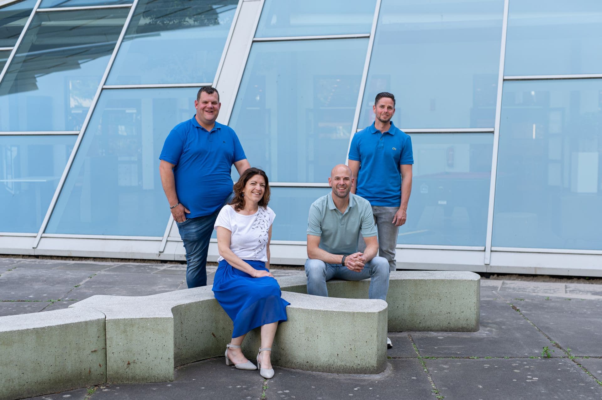 Deeltijdstudenten Gerben, Sebastiaan en Rien en manager Willie van ASVZ