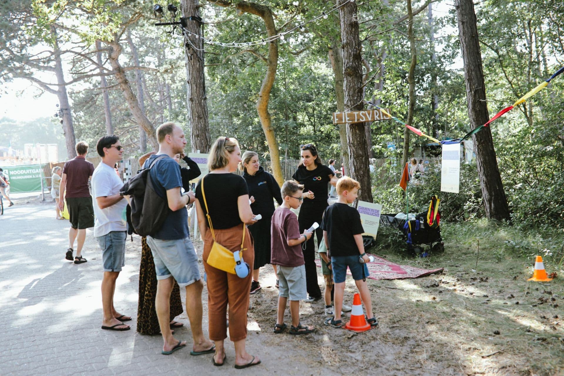 Bezoekers tijdens festival Into the Great Wide Open, van Centre of Expertise (CoE) Perspectief in Gezondheid van Avans Hogeschool samen met Picoo.