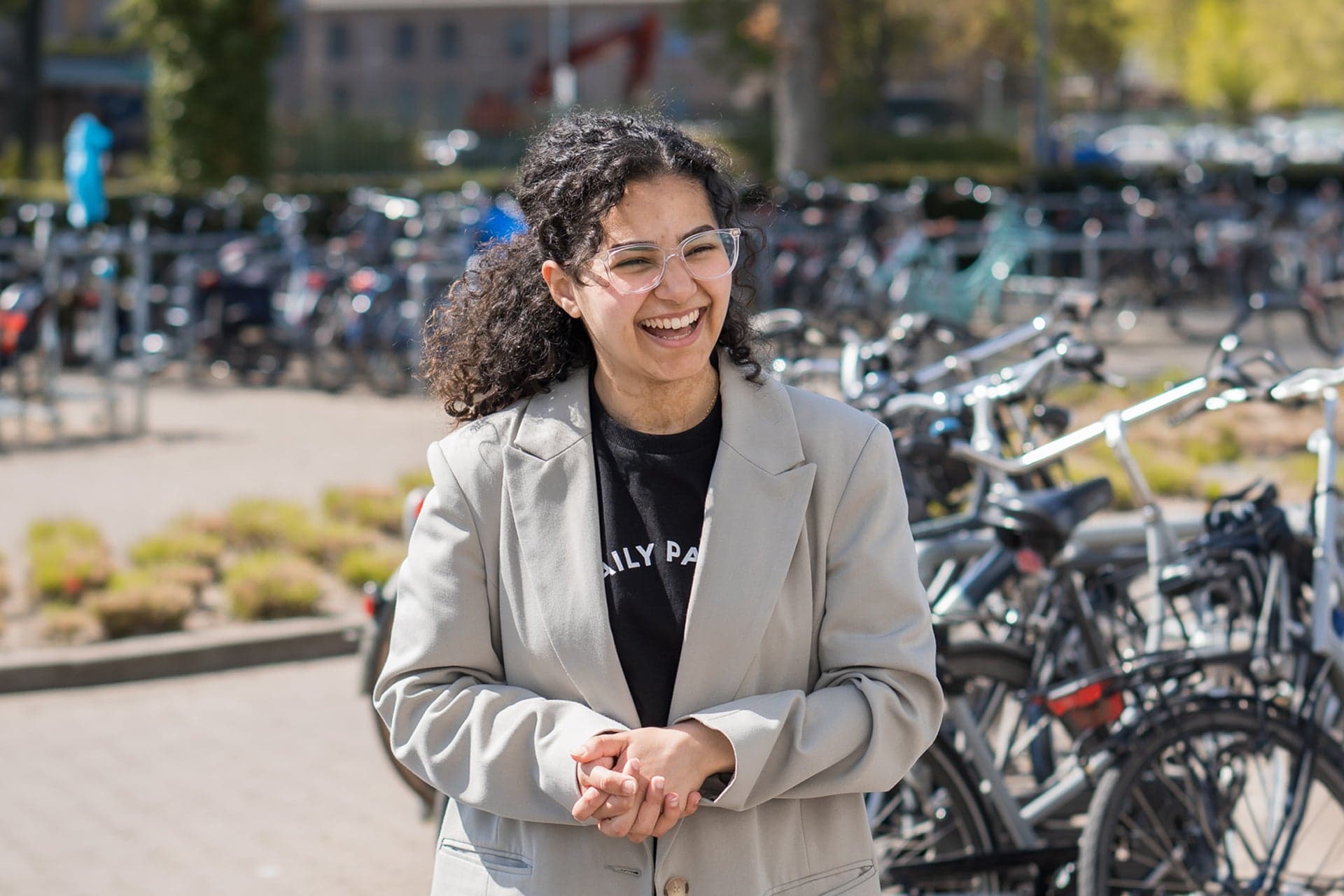 Chemie-student Assala Driouichi, genomineerd voor ECHO Award