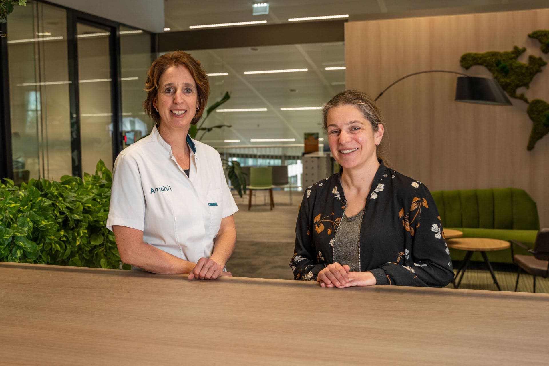 Judith Peeters-Van Beek en Cindy de Bot van Avans Hogeschool.