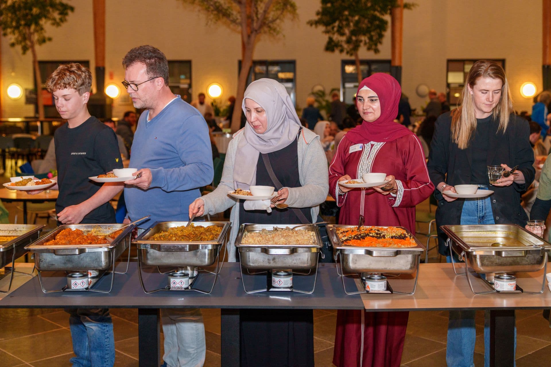 Iftar buffet bij Avans Hogeschool.