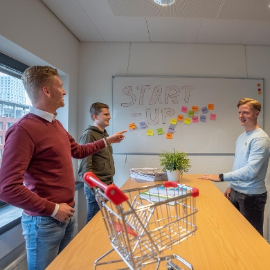 Ondernemerschap & Retail Management (duaal)