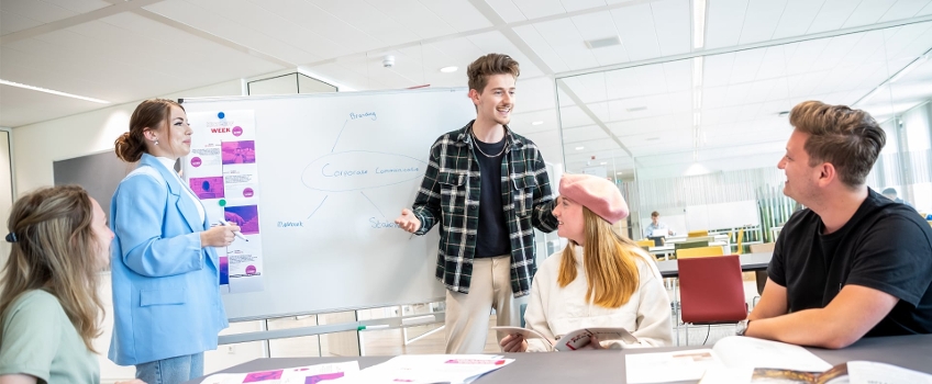 Communicatie Associate degree (voltijd)