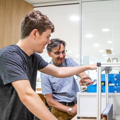 Engineering Associate degree (voltijd)