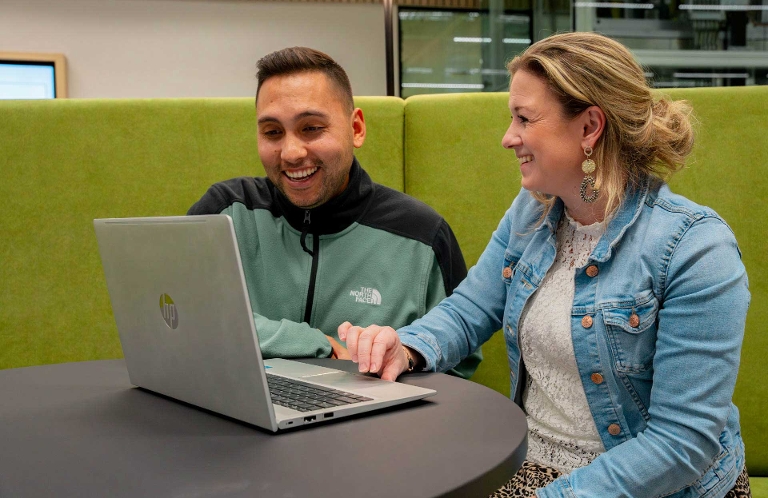 Staf & Ondersteunend