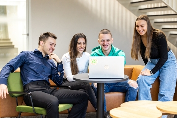 Online student cafe