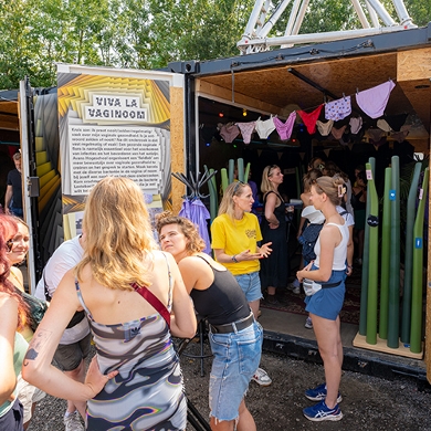 Viva La Vaginoom op Lowlands