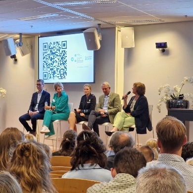 In gesprek over de toenemende (cyber)dreiging: 'Laten we niet wachten op een ramp'